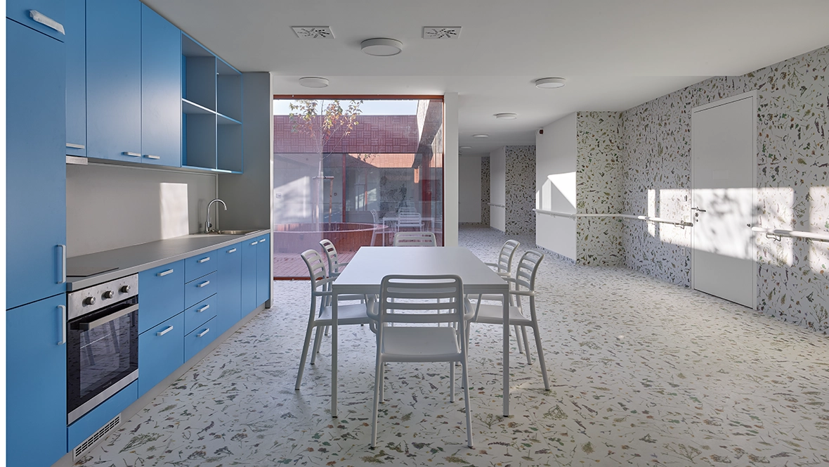 2 novy bydzov eternal bespoke